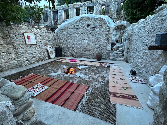 Roupakias 1